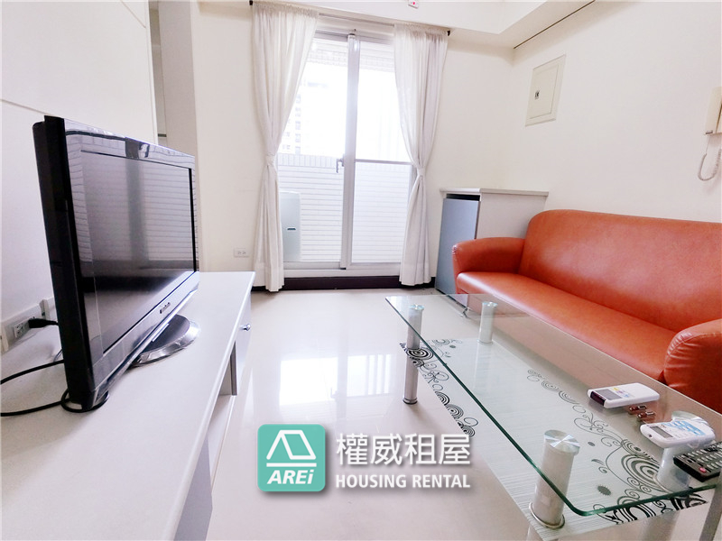 r8亞灣百貨商圈IHOME優質實用大套房