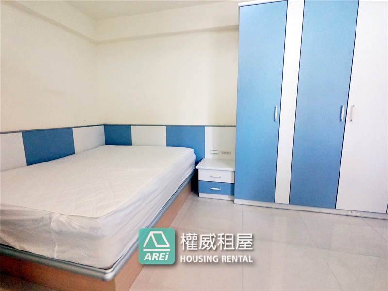 r8亞灣百貨商圈IHOME優質實用大套房