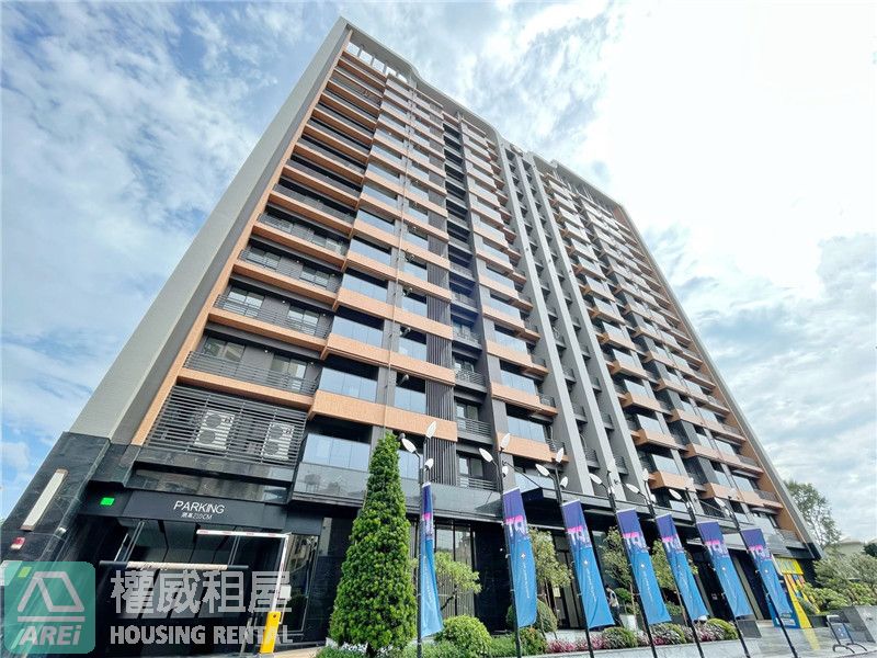 輕軌C1籬仔內心灣景觀溫馨典雅兩房平移車位