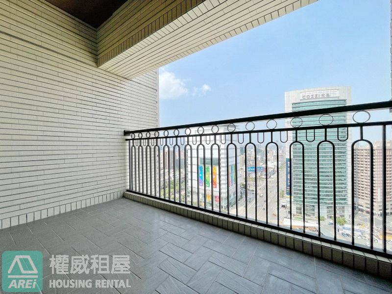 三多MRT星海灣高樓層3+1房雙主臥空屋平車J