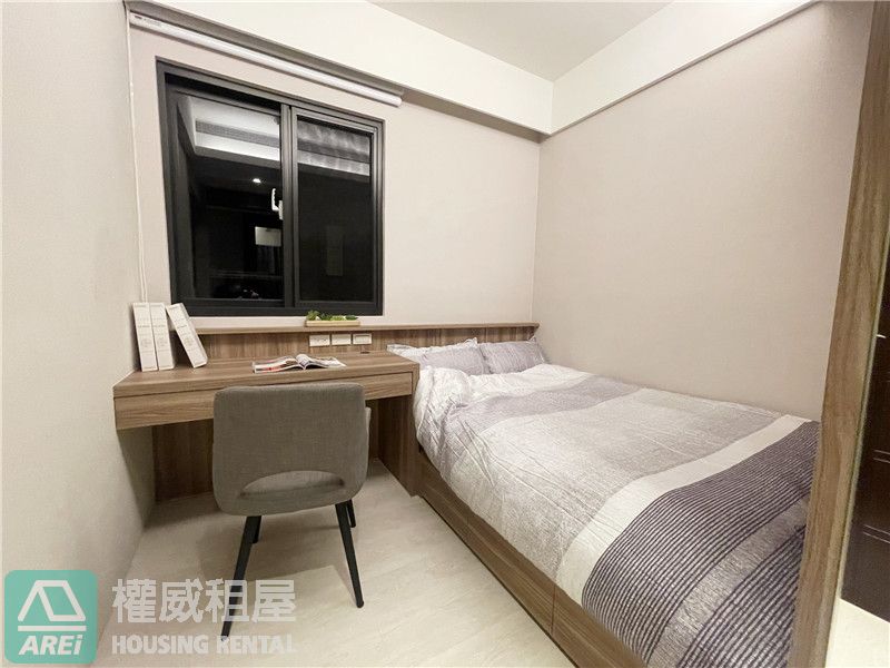 生態園區京城大苑泳池高檔3+1房平車