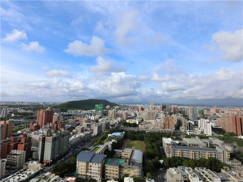生態園區京城大苑泳池高檔3+1房平車
