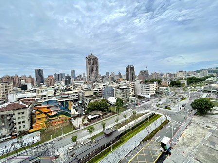 三塊厝站明日匯優質高樓景觀2+1房平車