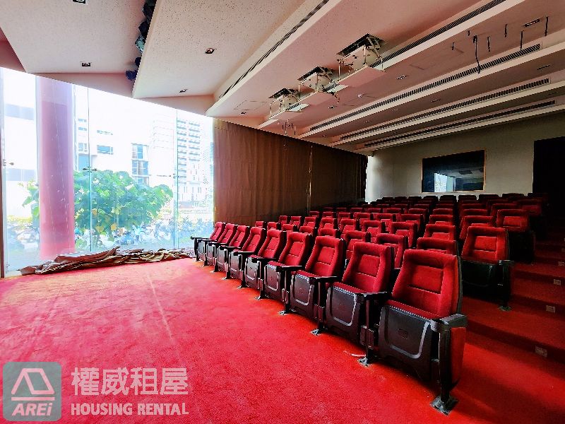 高雄軟科海景第一排宏泰高雄新創大樓大商辨
