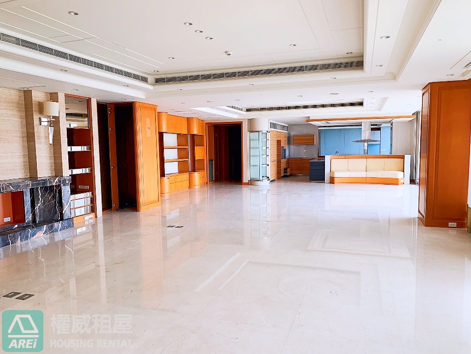 高雄軟科海景第一排宏泰高雄新創大樓大商辨