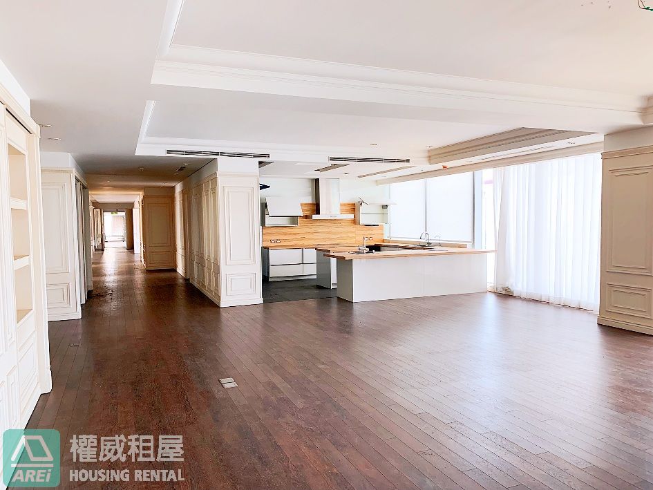 高雄軟科海景第一排宏泰高雄新創大樓大商辨