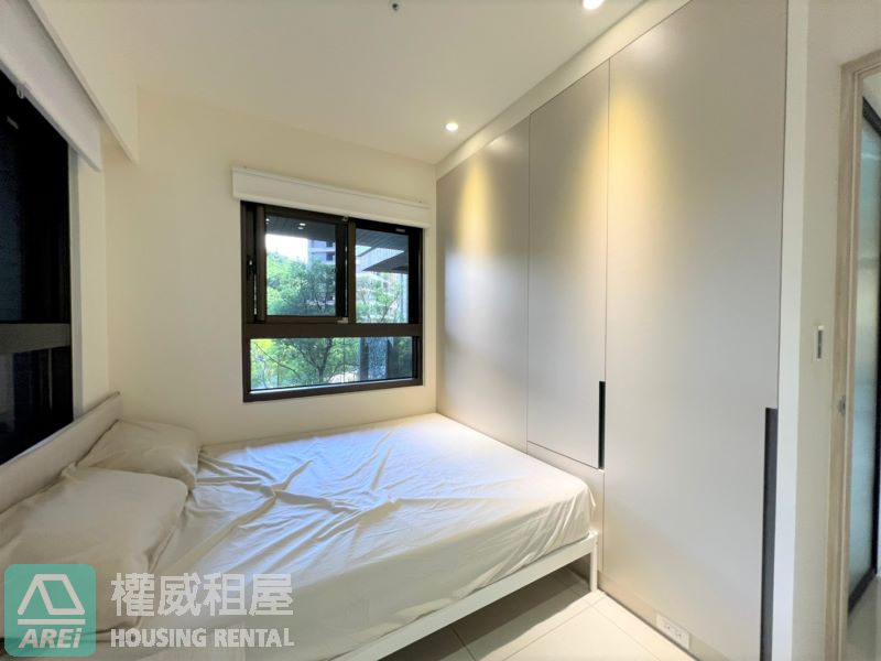 左營悅誠|泳池3房|超大景觀陽台平車