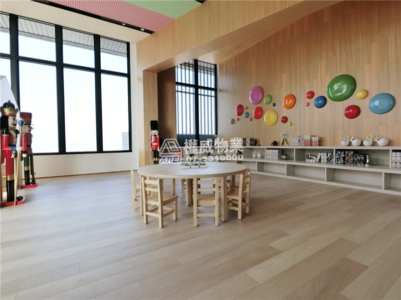 信義MRT大悅優雅景觀兩房