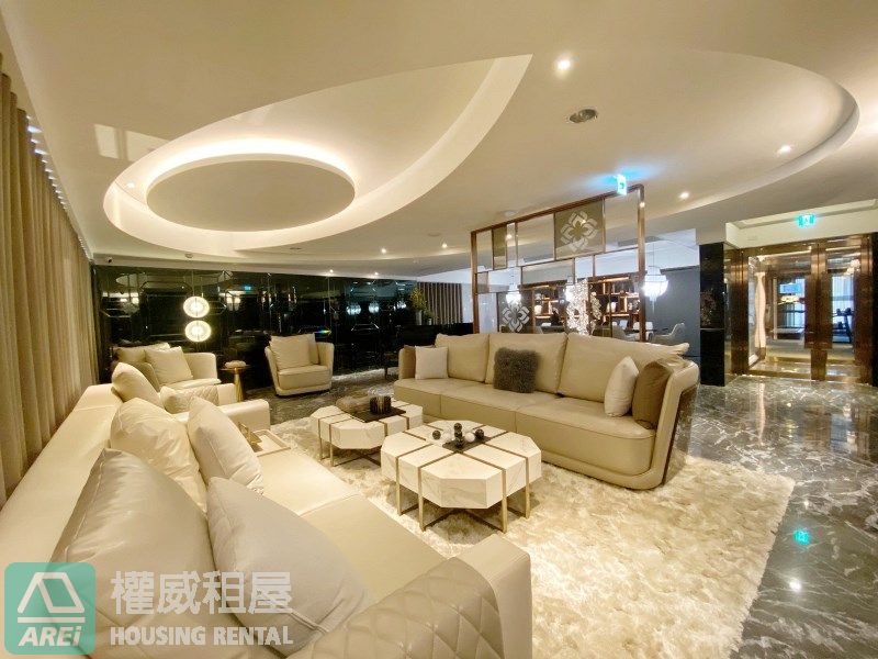 高雄車站MRT站前搶手明亮景觀2+1房