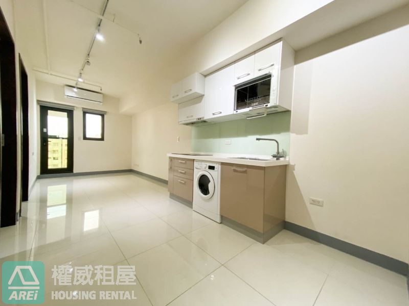 （可租補可報稅）C10輕軌光榮碼頭一方淨高樓層景觀正兩房空屋