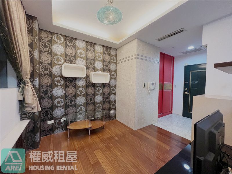亞灣區85大樓套房