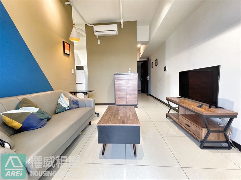 信義國小站大悅邊間泳池景觀兩房平車