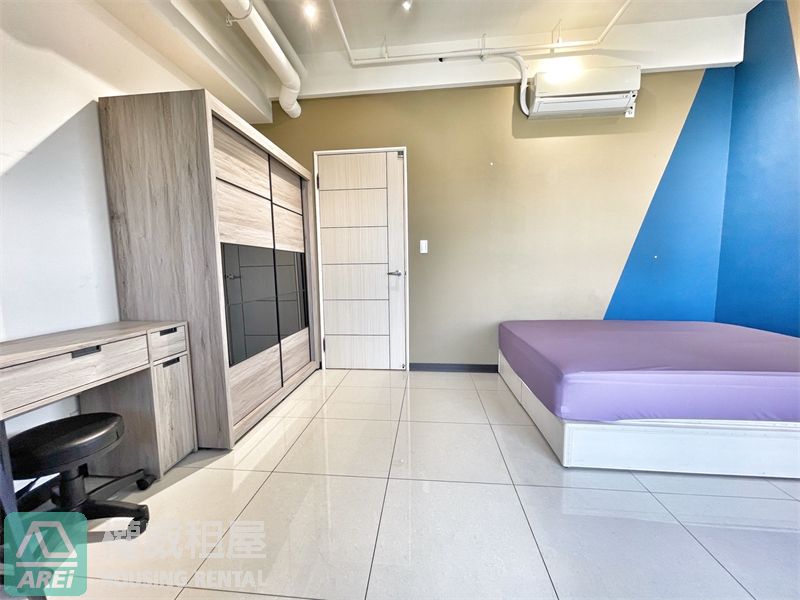 信義國小站大悅邊間泳池景觀兩房平車