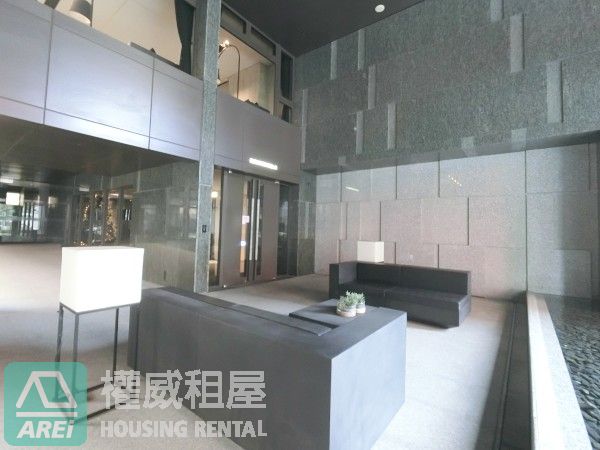 美術館內惟車站擁樂採光舒適3房+平車