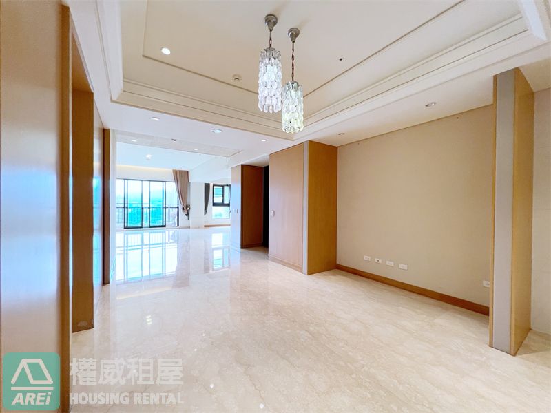 ART美術館人文首璽綠景三房平車