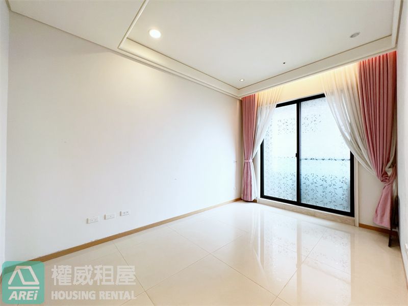 ART美術館人文首璽綠景三房平車