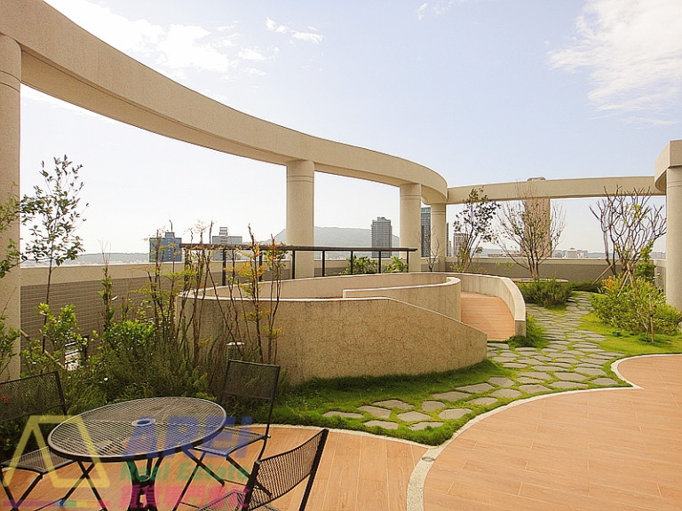 🏙️ R8三多亞灣區・福懋圓方寬敞4 房平車