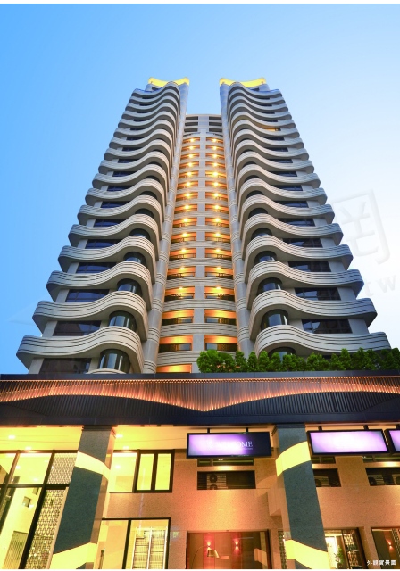 🏙️ R8三多亞灣區・福懋圓方寬敞4 房平車