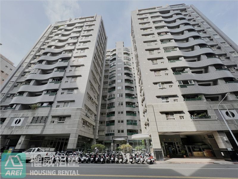 巨蛋MRT琉璃園絕美大露臺2房平車