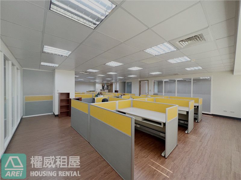 三多MRT國際金融大坪數辦公大樓