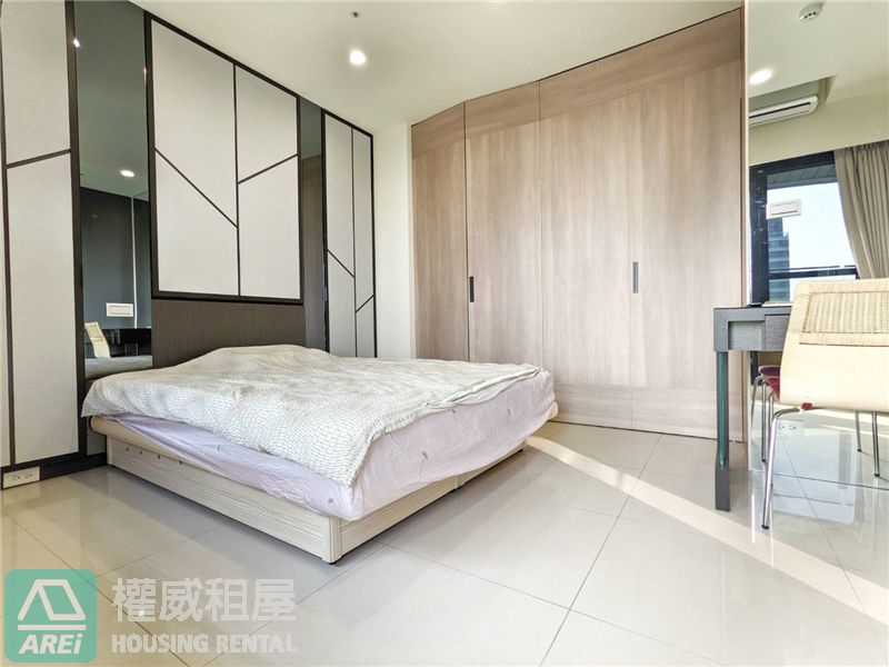 R14 巨蛋博愛香榭1+1房高樓明亮景觀家具全