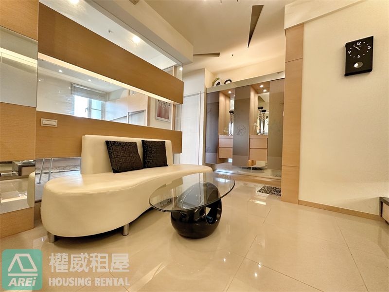 R8灣區三多百貨商圈IHOME高檔精緻2房