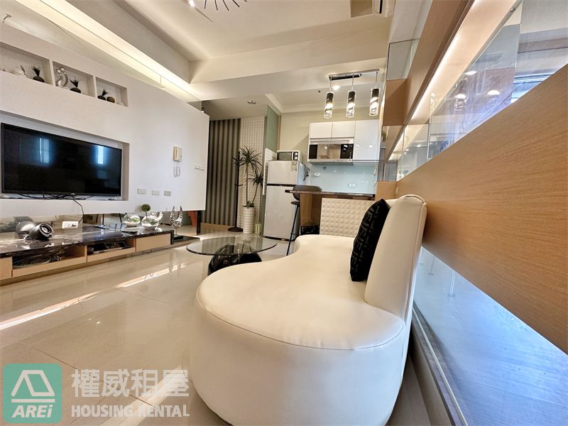 R8灣區三多百貨商圈IHOME高檔精緻2房