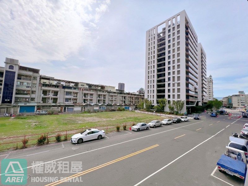 憲政東高新賺錢超大三角窗大露臺樓店