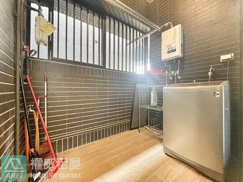 高鐵城揚Jessica溫馨明亮2房可租補