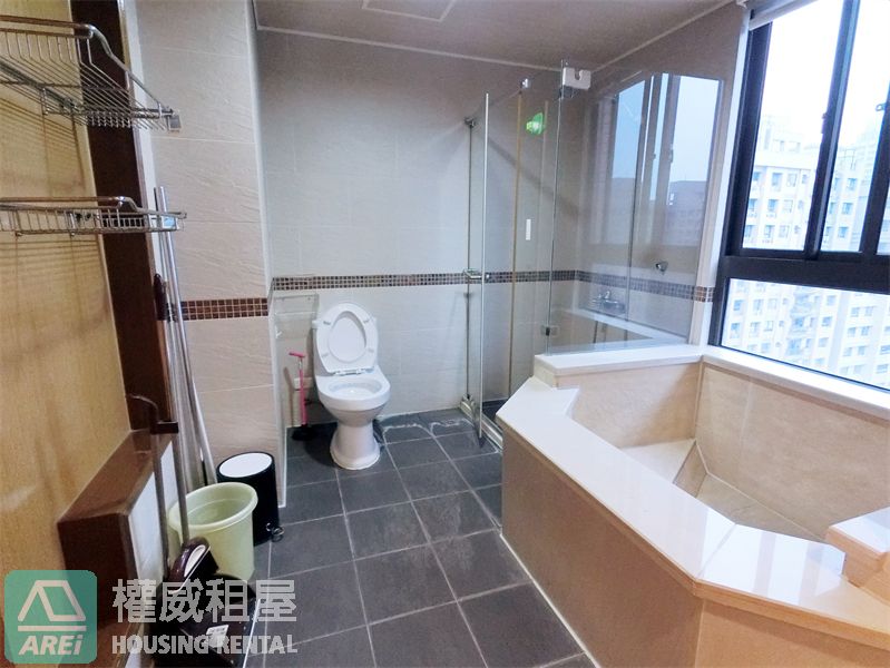 美術館印象巴黎泳池高檔1+1房