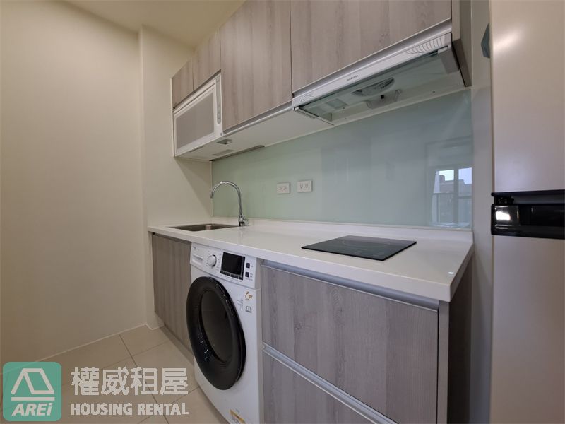 麗晶天際高樓層亮白精緻裝潢2房(1/24之後可預約看屋)