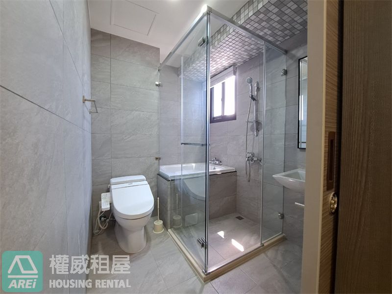 麗晶天際高樓層亮白精緻裝潢2房(1/24之後可預約看屋)