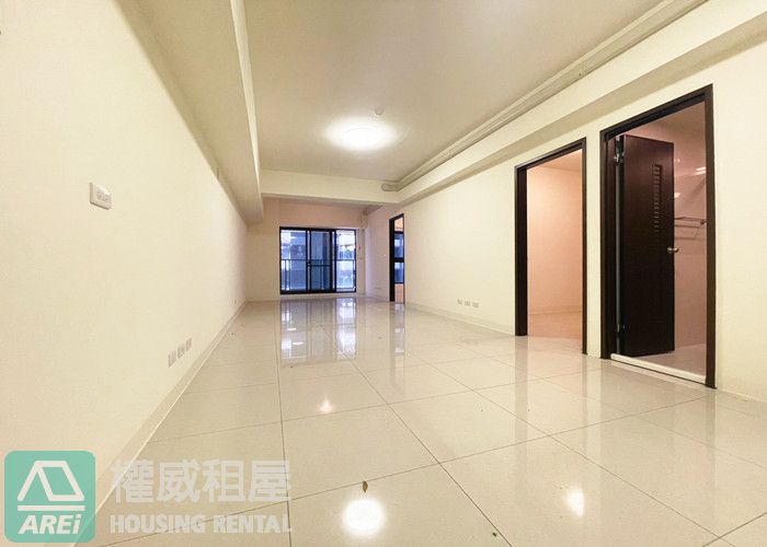 近美國學校ｉ世界全新優質空屋2+1房平車(可補傢俱)
