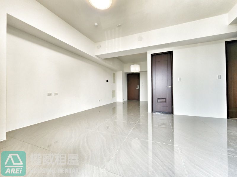 籬仔內公園勤見築全新空屋三房+平車