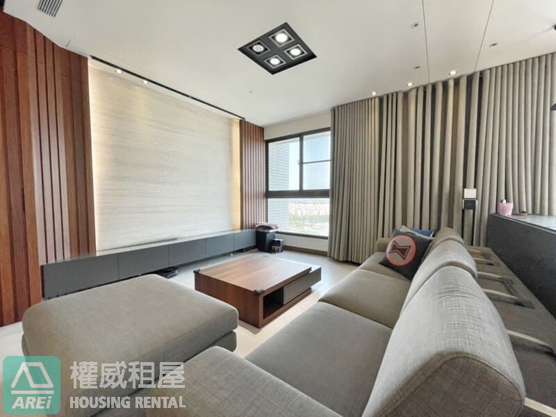 悅讀ABC 高樓景觀三面採光獨立庭院.看鳳翔國中