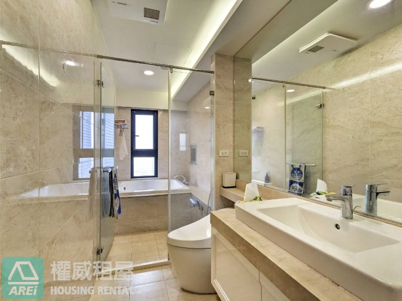 太普美術君臨景觀高樓4+1房平車可寵泳池