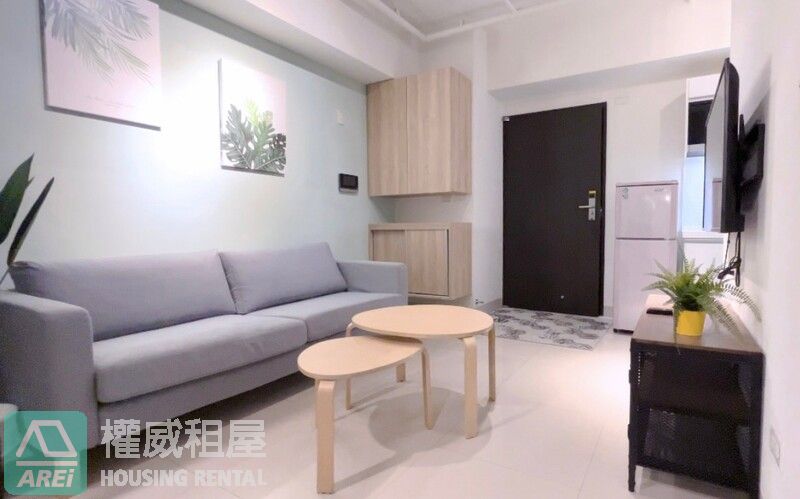 高雄站前樓高景觀佳兩房一廳一衛