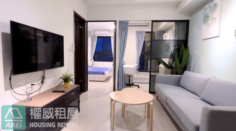 高雄站前樓高景觀佳兩房一廳一衛