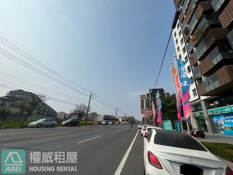 仁武28行館一二樓大店面