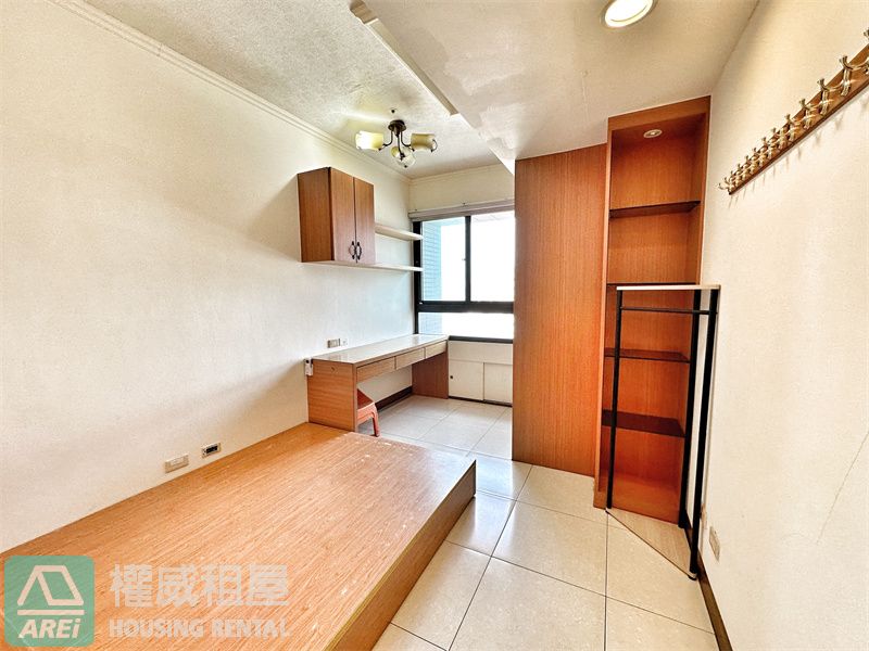 C20美術館站太普風格典雅3房平車