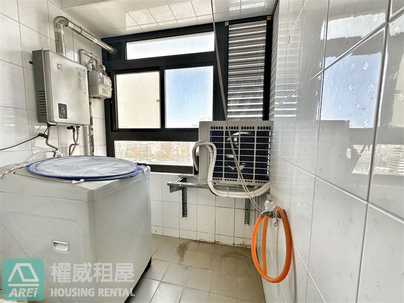 C20美術館站太普風格典雅3房平車