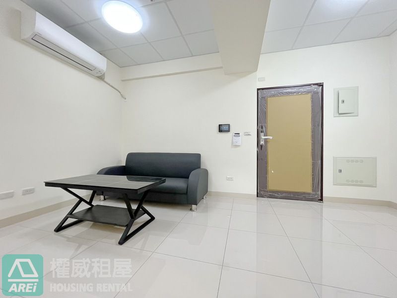高醫商圈郡都當代｜全新三房兩衛平車J
