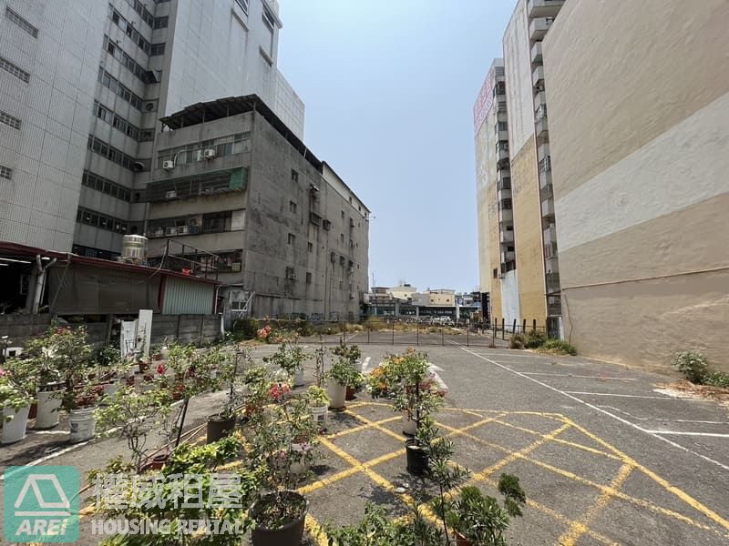 苓雅武廟旁大空地