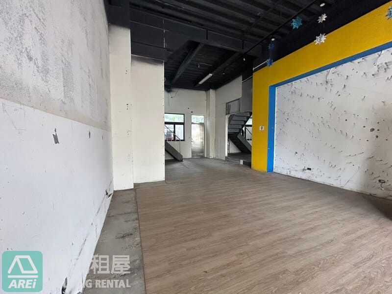 楠梓加工區MRT熱鬧商圈雙店面