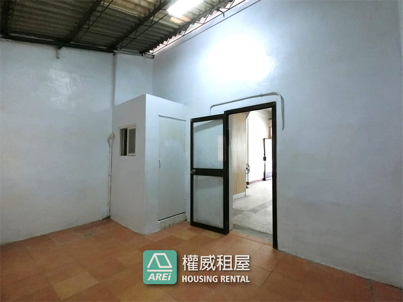建工商圈空屋透天住辦1+2樓