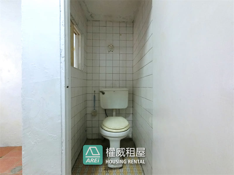 建工商圈空屋透天住辦1+2樓