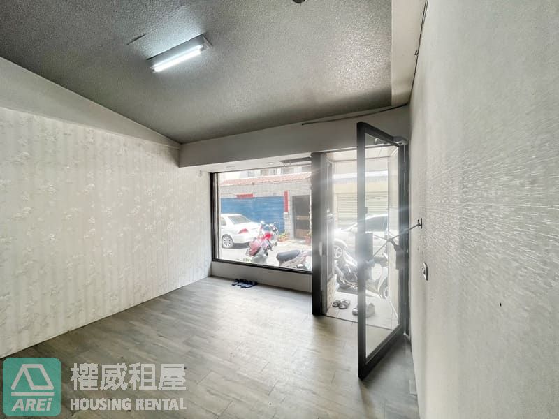 文化中心公寓一樓店面