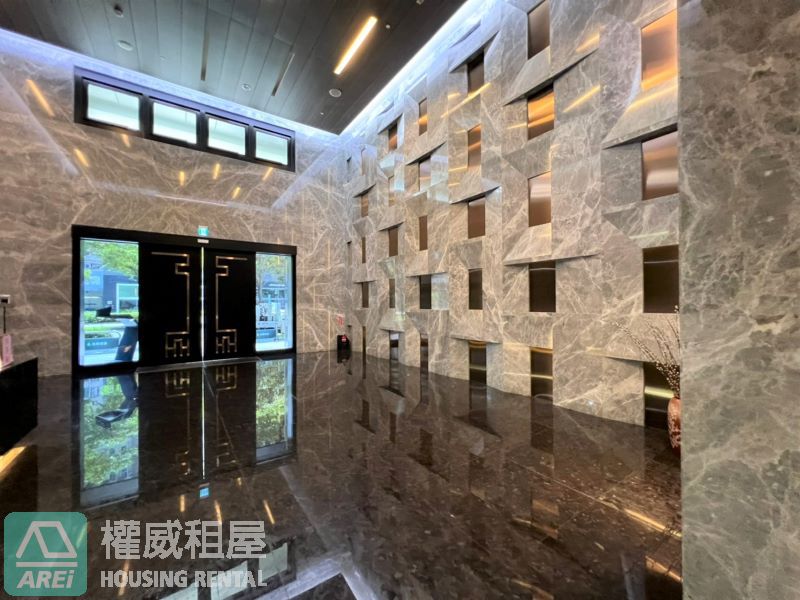 🏙️高鐵MRT 耀嵩豐高樓平車・質感2房+更衣間