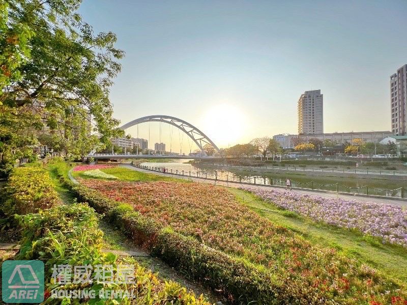 楠梓知名遠雄明水漾優質舒適簡約2房平車