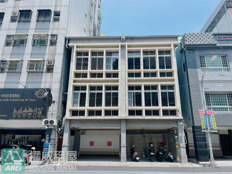 鹽埕五福+建國四路文青風1F店面+後院